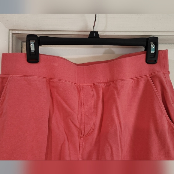 Women's Talbots Pink Skort, Size Lp - Picture 4 of 11